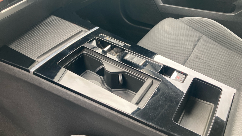 Vauxhall Astra 1.2 Turbo 130 Design 5dr Auto Petrol Hatchback